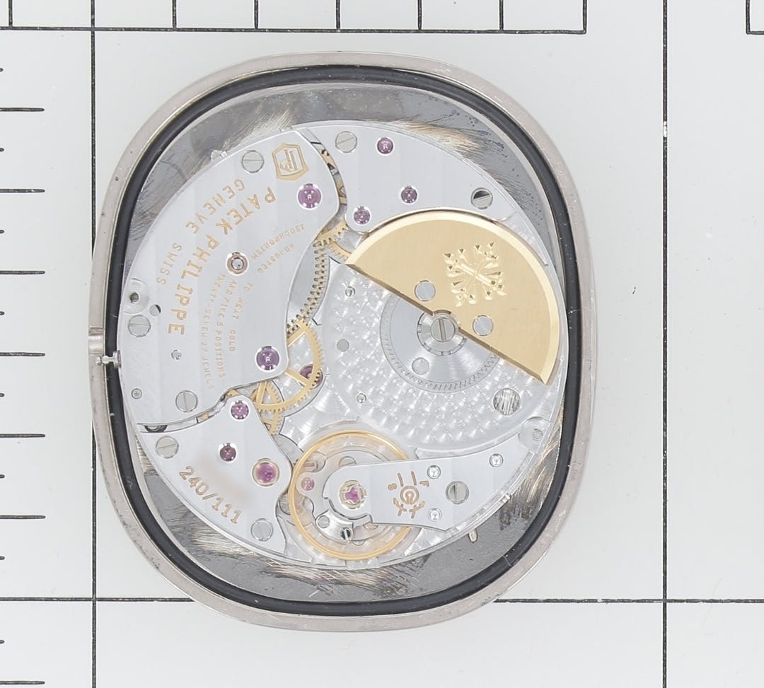 시계 무브먼트 종류에 따른 차이와 장단점